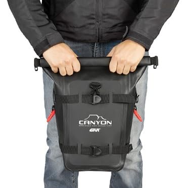 GIVI GRT722 防水エンジンガードバッグ 左右セット 8L M238 Amazon | GIVI 防水多機能バッグ GRT722 8リットル カーゴ