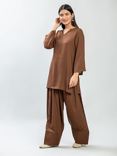 Image of Womens Rayon Solid Straight Kurta Farshi Salwar Set