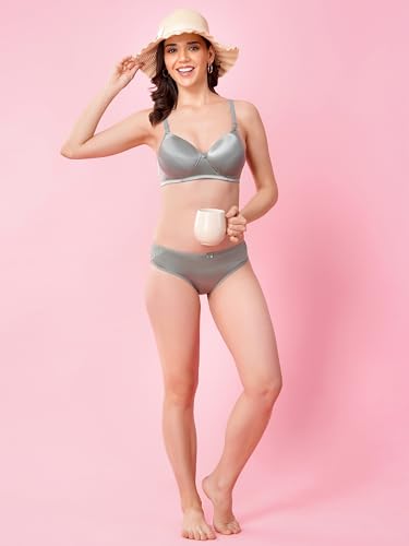 Image of Women's Seamless Non-Padded Wirefree Bra with Mid-Rise Bikini Panty Set | Soft Stretch Everyday Comfort Lingerie Set