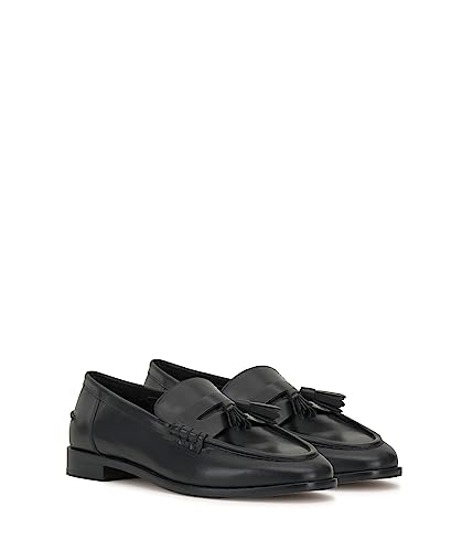 Image of Vince Camuto Chiamry