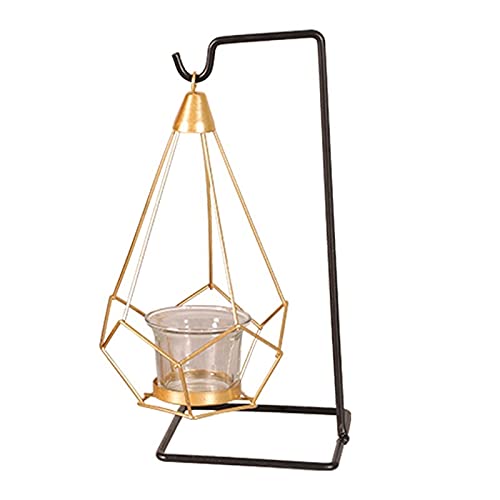 Bougeoirs de table dorés pour créer une ambiance chaleureuse au salon