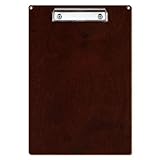 La surface colorée est scellée avec un vernis transparent (à base d'eau).