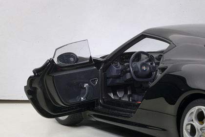 Amazon.co.jp: AUTO art 70184 1/18 アルファロメオ 4C (ブラック