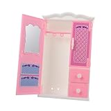 Organizador funcional para muñecas: Este armario de muñecas combina diseño práctico y estructura resistente, ideal para guardar ropa y accesorios de muñecas, facilitando el juego y organización sin complicaciones.