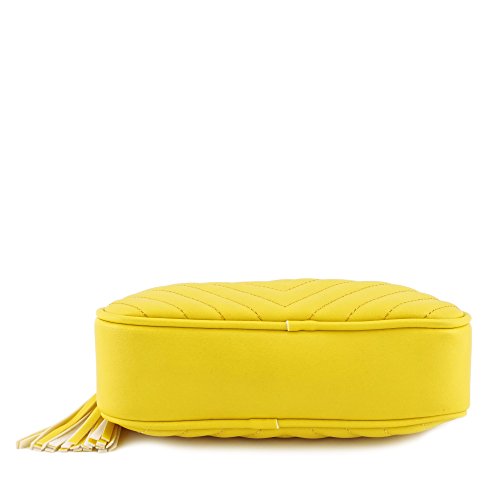 Image of Simple Shoulder Crossbody Bag With Metal Chain Strap And Tassel Top Zipper