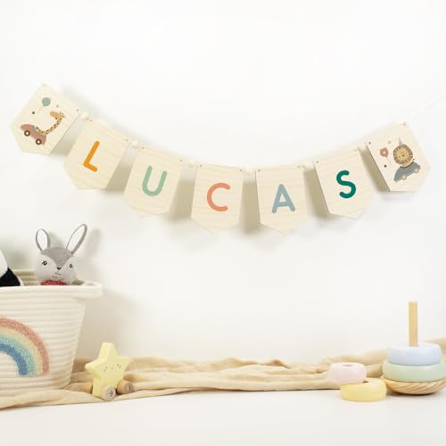 DEHOME Guirnalda Infantil Personalizada hecha en Madera modelo Party – Banderín para Decoración de la Habitación del Bebé – Banderola de Madera con Nombre - Regalo personalizado