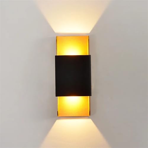 Applique murale LED design blanc or pour illuminer vos soirées d'été sur la terrasse ou au porche