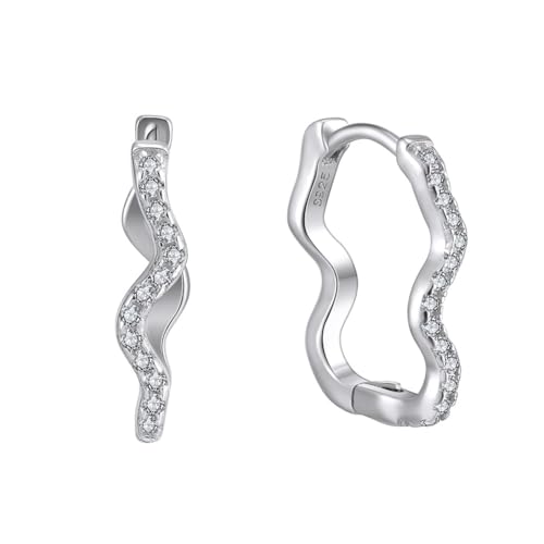 Créoles en argent sterling et zircone pour illuminer vos tenues de bureau
