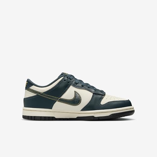 Image of Nike Kid's Dunk Low Sneaker