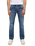 mustang true denim chicago short Gerade geschnittene Passform mit Formbund und niedriger Leibhöhe; aufgesetzte Gesäßtaschen; Knopfverschluss.