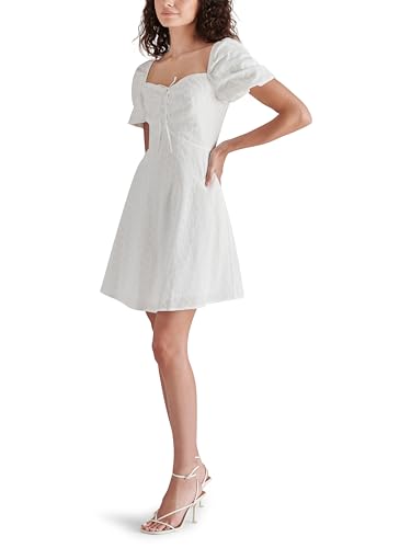 Robe Violeta Steve Madden : sublimez votre silhouette sans aucun complexe - 3