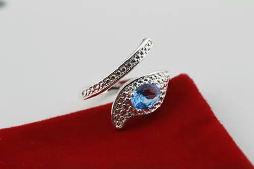 Crea un look glamour che cattura l'attenzione senza sforzo.