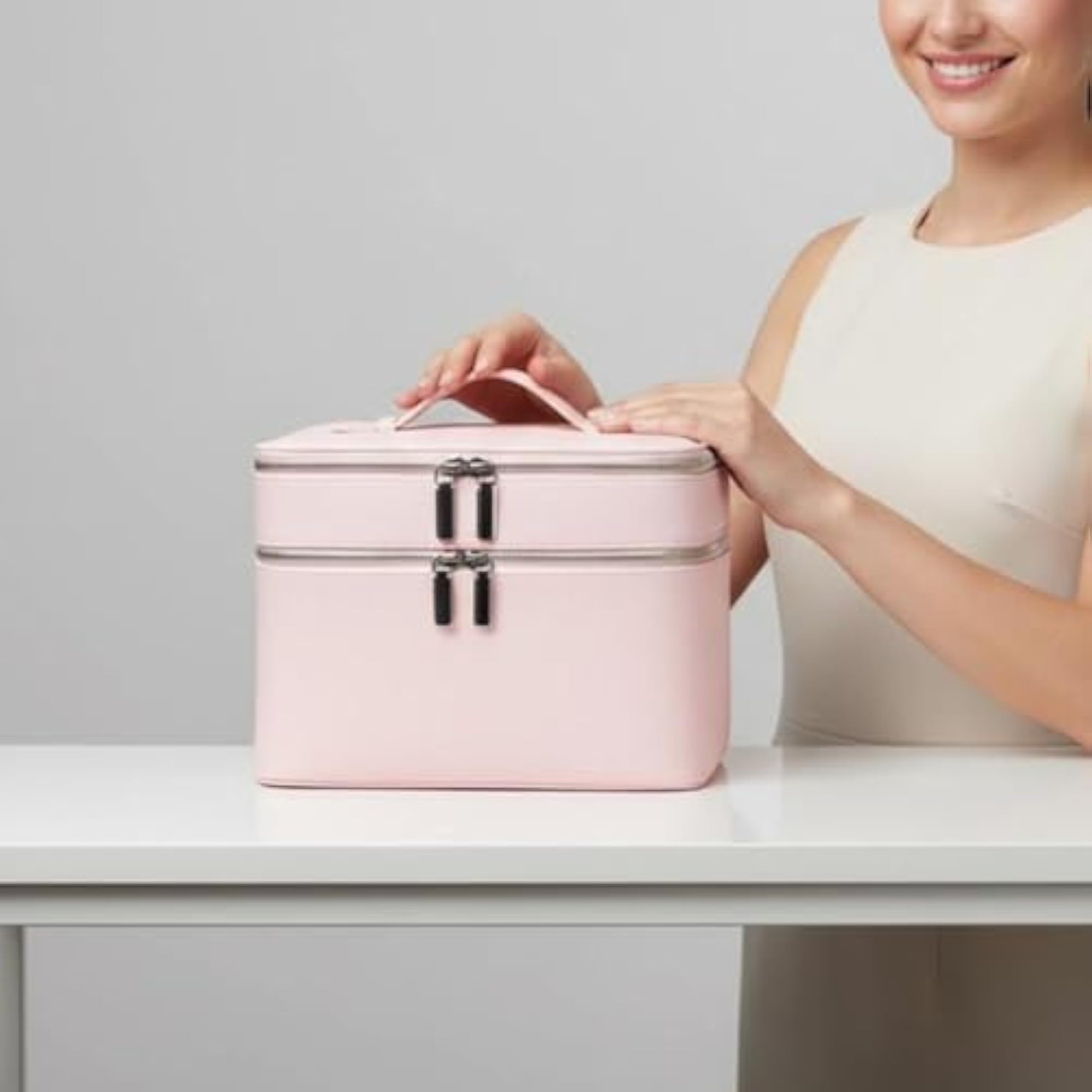 Stain-Proof Portable Cosmetic Train Case for Makeup