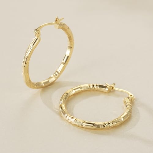 Gold Earrings 14k Gold Hoop Earrings for Women Large Hoop Earring with V-Shaped Engraved Design Womens Hoops Earring 30MM3