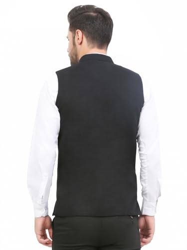 Image of FH Wearza Polywool tweed Solid multipocket Sleeveles Nehru Jacket For Men