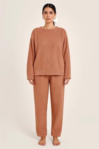 Image of KOTTY Women's Regular Fit Coral Fabric Winter Ensemble - Soft and Warm Wear for Chilly Days
