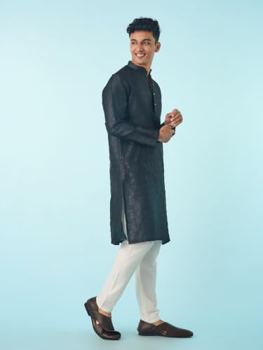 Image of DIWAS BY MANYAVAR Men's Art Silk Self Design Kurta (1pc)