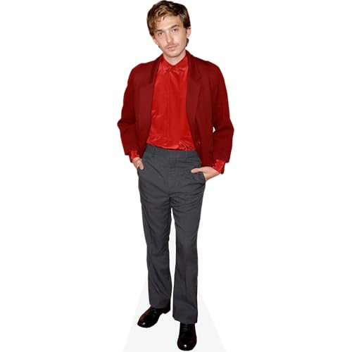Bild: Austin Abrams (Red Blazer) Pappaufsteller mini f�r 24,97 EUR bei amazon.de