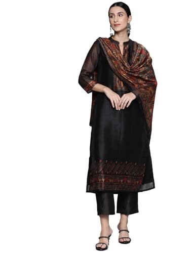 Image of Varanga Women Printed Straight Kurta Set with Dupatta | Chanderi | Round Neck | 3 /4 Sleeve | Calf Length |Casual & Effortlessly Chic Wear