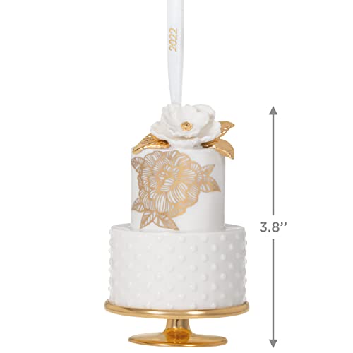 Hallmark Keepsake Christmas Ornament 2022, A Sweet Beginning Wedding Cake, Porcelain by Hallmark Keepsake - Image 5
