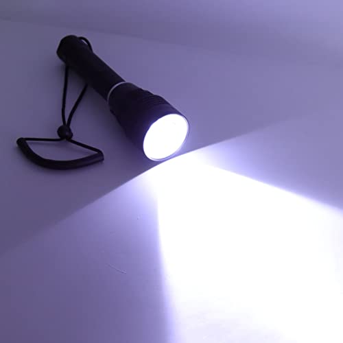 Lampe de poche de plongée P70 idéale pour natation et camping