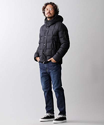 西川ダウンのカグラジャケットを購入 細身なシルエットで適度な暖かさ