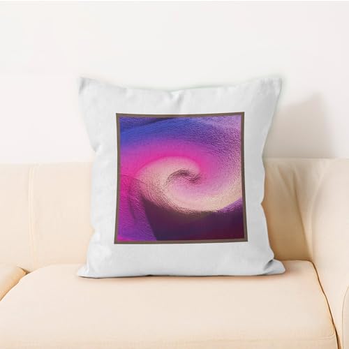 Housse coussin 45x45 dégradé violet pour rénover un canapé fatigué