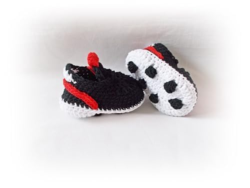 Crochet Baby Sports Football Shoes, Crochet Soccer Shoes, Baby's First Cleats, Atletic Newborn Booties (3-6 months)3