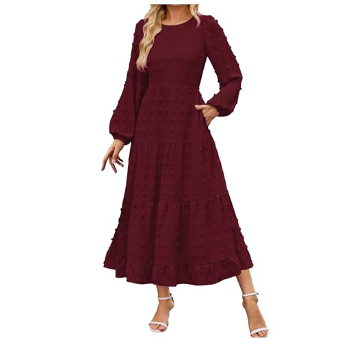 Robe longue en tricot jacquard à pois : l'élégance fluide pour vos journées d'été en bord de mer