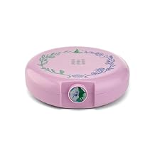 Caboodles For Good Cosmic Compact، Wicked For Good Limited Edition، Lavender، منظم سفر للمكياج، مزلاج محكم للسفر بدون فوضى، حجم صغير، مرآة متضمنة