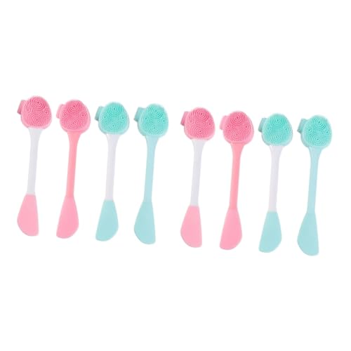 Élimination des points noirs par la brosse nettoyage visage silicone