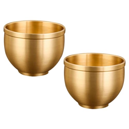 TAZZE DA TÈ IN OTTONE - realizzate in ottone, la superficie è liscia, mostrando la consistenza calda unica e la lucentezza dell'ottone.