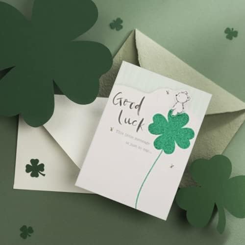 Clintons: Bear Sitting On 4 Leaf Clover, Good Luck Card, 127x178mm, Multi-Colour, (1164747)