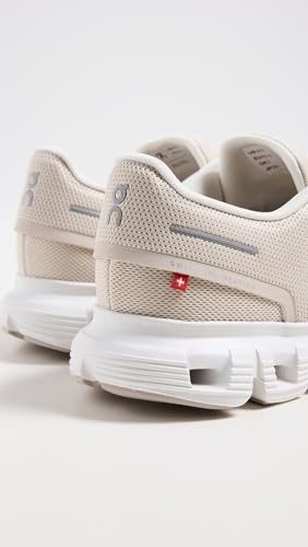 Image of On Women's Cloud 5 Sneakers