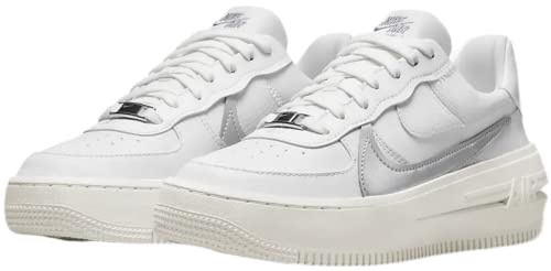 Nike Women's Air Force 1 Platform Sneaker3