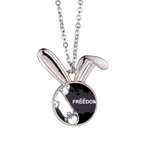 Collier lapin hip-hop pendentif skateboard monster pour look urbain tendance