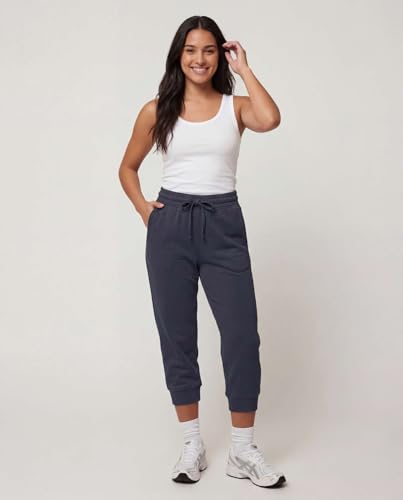 Image of Real Essentials 3 Pack: Women's Fleece Capri Joggers Athletic Lounge Gym Running Sweatpants with Pockets (Available in Plus)