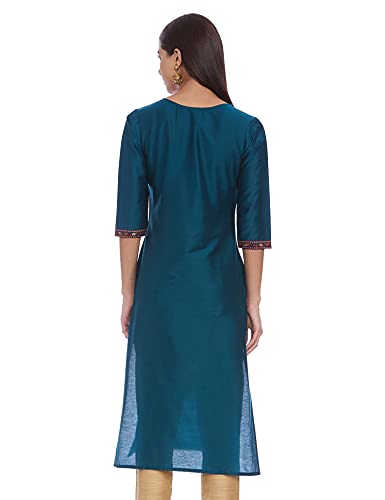 Image of Diverse Women Straight Kurtis