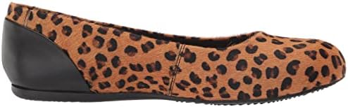 SoftWalk Women's Flats, Tan Cheetah, 9 X-Wide | Image 5
