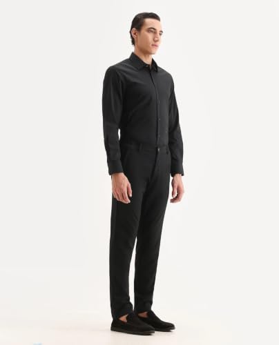 Image of Men's Travel-11 Regular Fit Solid Polyester Blend Mid-Rise Trouser
