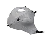 protege reservoir bagster crosstourer Ce produit est non seulement un support de fixation pour votre sacoche mais aussi un revêtement qui se superpose à votre réservoir afin d'en protéger la peinture. Ainsi le protège réservoir Bagster se différencie des autres produits communément appelés tapis de réservoir qui ont pour seule vocation d'être un support de fixation pour les sacoches. Les protège-réservoirs s'adaptent aux couleurs et aux motifs de la moto permettant ainsi de le rendre discret. Bagster a ainsi constitué une gamme di