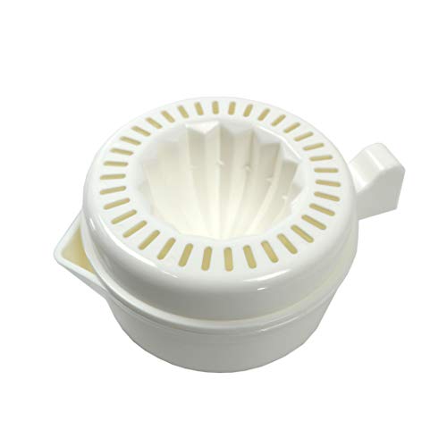 Inomata Manual Plastic Lemon Squeezer With Juice Container Fruits Hand Juicer White