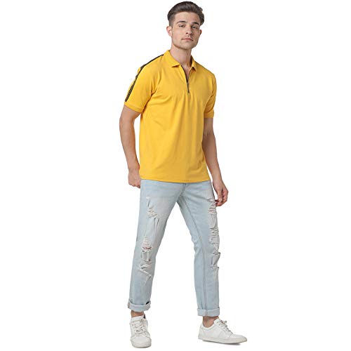 Image of CAHOOT Men Red Striped Casual T-Shirt