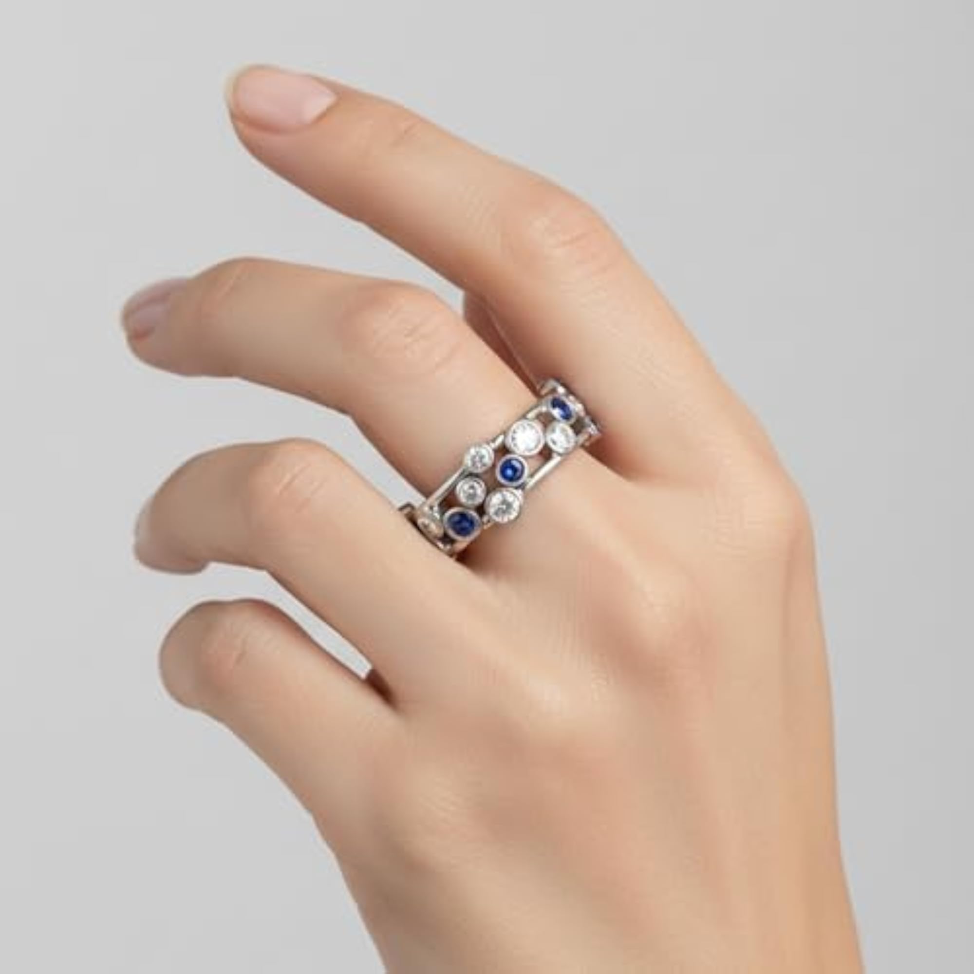 Women's Exquisite Blue & White Round Zircon Band Ring