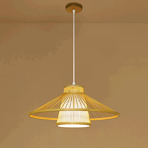 Lustre en bambou chic et design nordique pour salon élégant