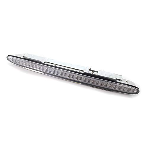 Réparer infiltration coffre avec le troisième feu stop Mercedes SL R230 A2308200056