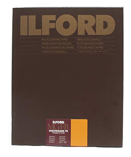 Papel fotográfico Ilford WarmTone de fibra baritado de 30x40 cm para positivado clásico de diez hojas