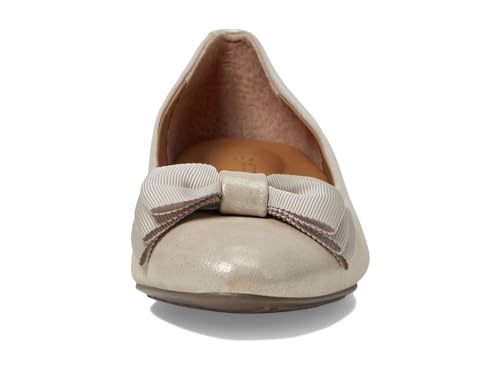 Image of Gentle Souls by Kenneth Cole Women's Atlas Flat