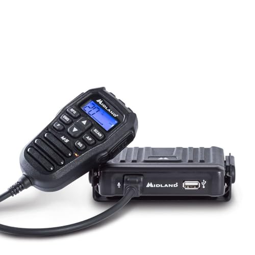 Midland M-5 è pratico e sempre a portata di mano, grazie ai comandi posizionati direttamente sul microfono con un display LCD per poter vedere i canali, le bande e i settaggi