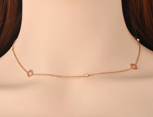 Collier fleur cristal or : le cadeau idéal mixte